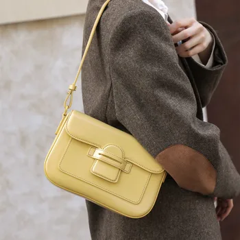Чанта от телешка кожа 2023, Нова универсална Малка квадратна чанта премиум-клас за крайградски пътувания, чанта за подмишниците, чанта през рамо с едно рамо
