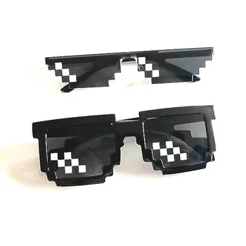 Ретро игра робот на Слънчеви Очила Готина парти Реколта нюанси точки Мозаечни слънчеви Очила за мъже и Жени Pixel Black