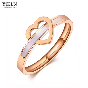 YiKLN Титанов пръстен от неръждаема стомана с бяло сърце под формата на миди, бижута за жени и момичета, просто романтична годежен пръстен YR20006